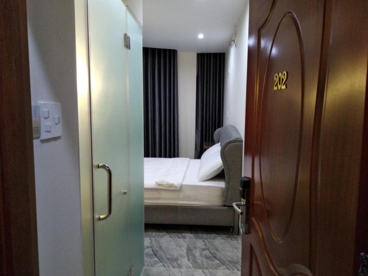 Peace Hotel Вунгтау Экстерьер фото
