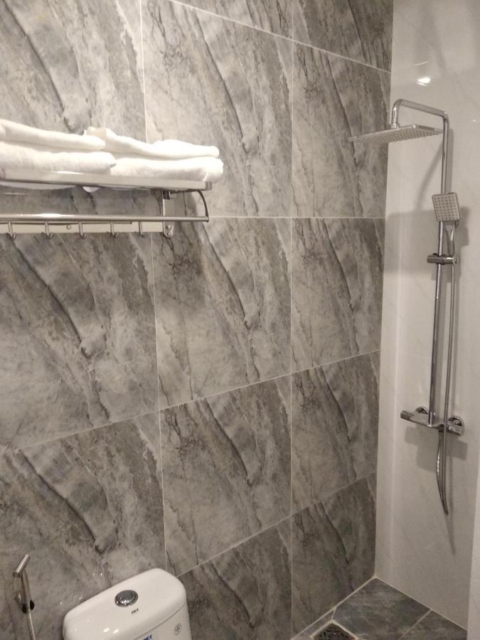 Peace Hotel Вунгтау Экстерьер фото